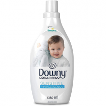 Amaciante Concentrado Downy Sensitive 1,35L