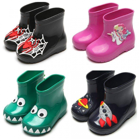 Botas e Galochas Infantis com até 65% OFF