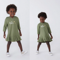 Vestido Infantil Hering Manga Longa com Capuz Toddler Verde