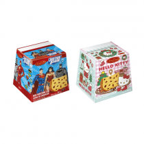 Mini Panettone Santa Edwiges com Gotas de Chocolate 80g Liga da Justica ou Hello Kitty