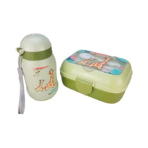 Conjunto Girafinha Lancheira Marmita Infantil com Divisoria acompanha Talhares+ Garrafa 450ml Bico de Silicone Premium