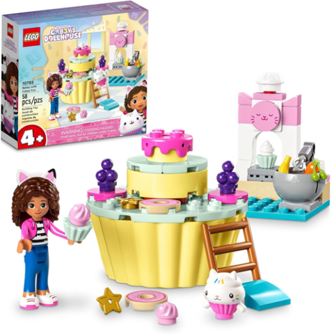 LEGO Gabbys Dollhouse Cozinha Divertida com o Bolinho 58 Peças