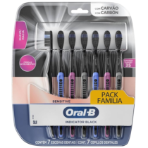 Oral-B Escova de Dente Indicador Black Charcoal 7 Unidades
