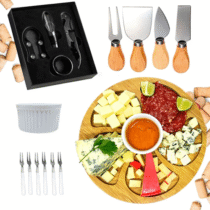 Kit Petisqueira Redonda Madeira + 4 Facas Queijo + 4 Peças Vinho Com Molheira Ramekin e Garfinhos p/Petisco